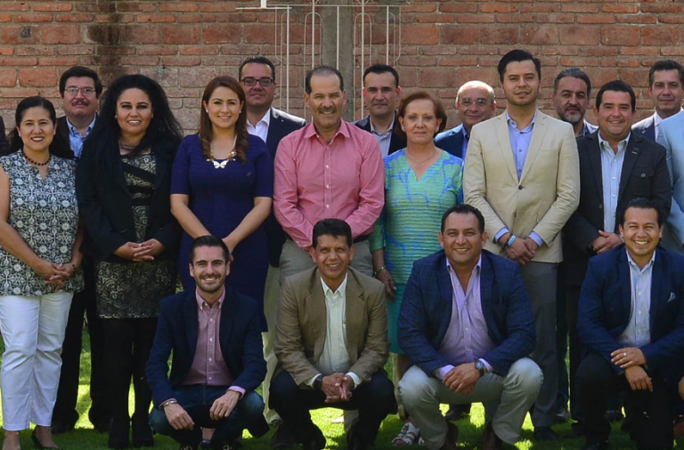 Realizan reunión de trabajo gobierno estatal y municipio capitalino