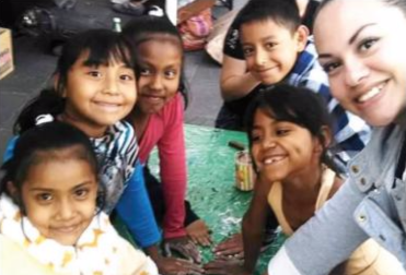 Imparten cursos de artesanías en la Casa Refugio Reyes