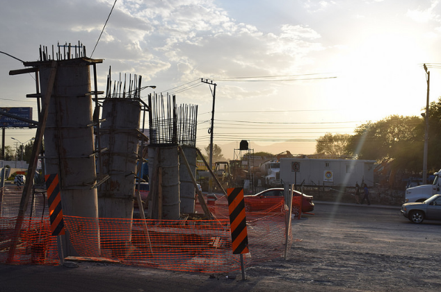 Retrasará gobierno construcción del puente de Segundo Anillo