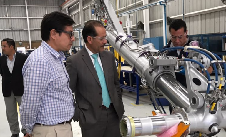 Gestionan incursión de proveedores automotrices en cluster aeronáutico