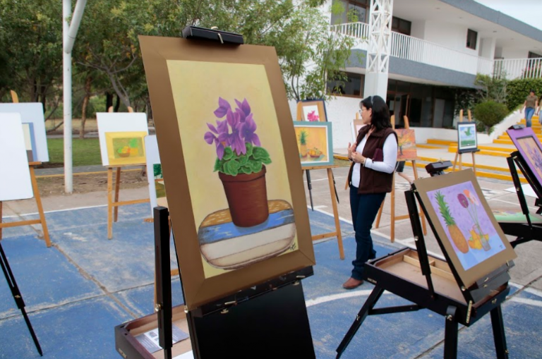 Cerca de 1,500 personas participaron en cursos de extensión de la UAA