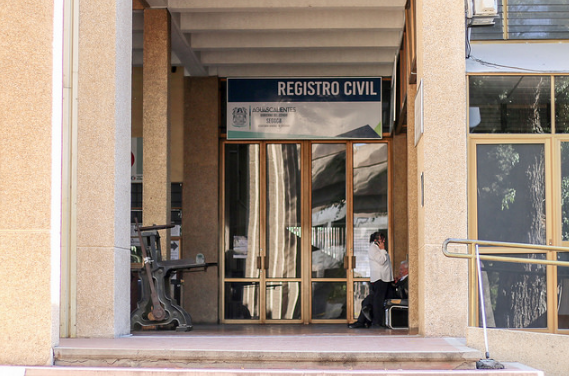 Gobierno estatal condiciona la gratuidad en el Registro Civil