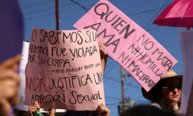 Los peritajes sicosociales con perspectiva de género permiten acreditar el tipo penal de feminicidio