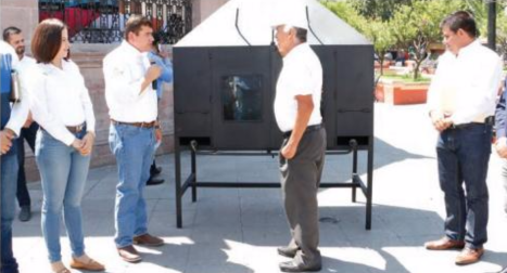 Entregan apoyos al sector agroindustrial de Calvillo