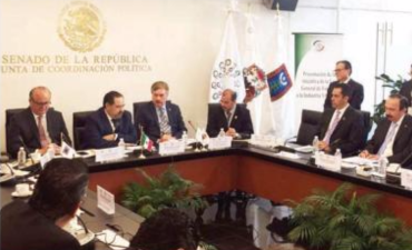 Sesión de trabajo de la Sedrae con la Jucopo del Senado