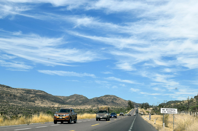 Supervisan trabajos en carretera Calvillo-San José de Gracia