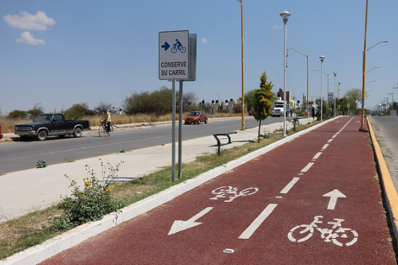 Promete municipio construcción de 22 kilómetros de ciclovías durante 2017
