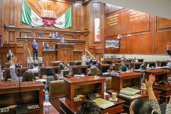 Con tres 3 votos a favor y 1 abstención votan en el Congreso la Ley Estatal Anticorrupción