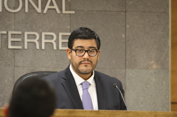 Los derechos emergentes deben estar vinculados con la solidaridad, la paz y la igualdad