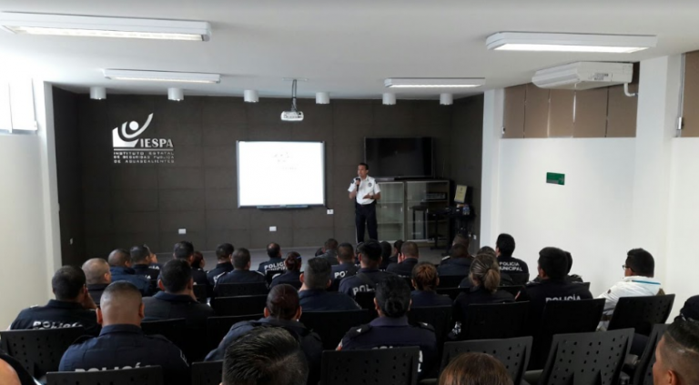 Imparten taller sobre delitos cibernéticos a policías estatales y municipales