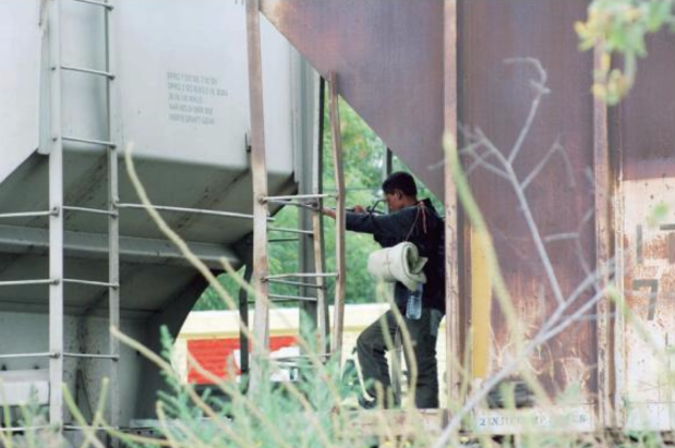 INM actúa contra inmigrantes en México como lo hace migración en EU