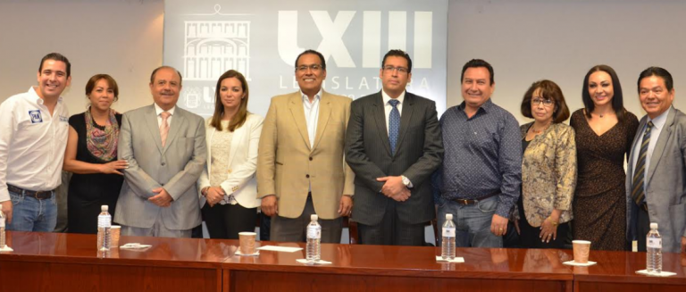 Visitan el Congreso magistrados del Tribunal Electoral