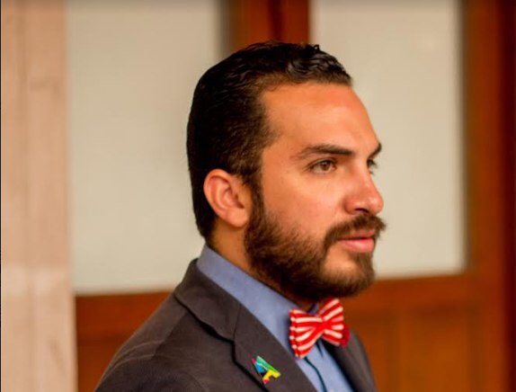 Se debe informar con verdades y no con mentiras que parezcan verdades