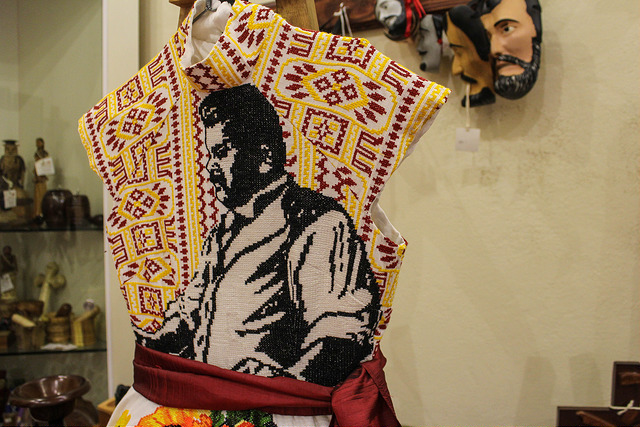 El bordado es como una canción que se debe cantar para que no se olvide