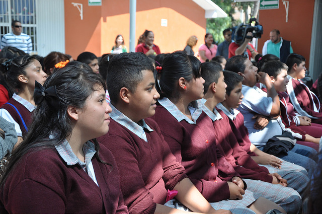 Se lleva a cabo la Gira de Útiles Escolares 2017