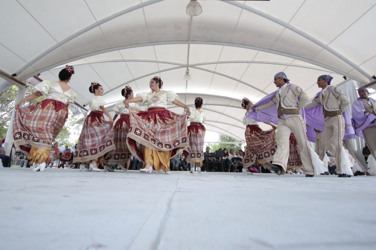 Estudiantes de la Autónoma promueven el rescate de la danza tradicional