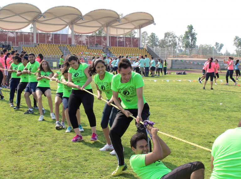 Realizan rally deportivo estudiantes de bachillerato de la UAA