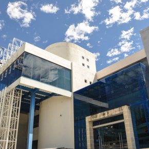 26100323045_ce9f867218_z