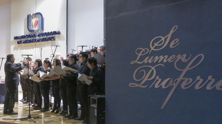 Presentan libro sobre el himno universitario de la Autónoma de Aguascalientes