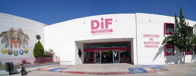 Supervisan capacitación que lleva el Voluntariado del DIF estatal