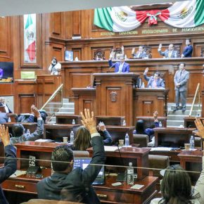 33314328015_0a9b315538_z