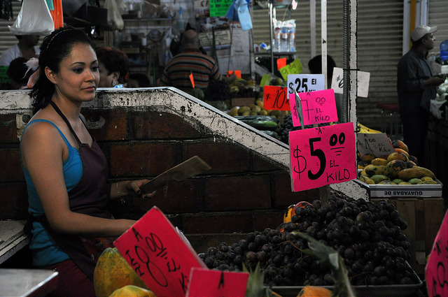 Instalan tres Centros de Desarrollo de las Mujeres
