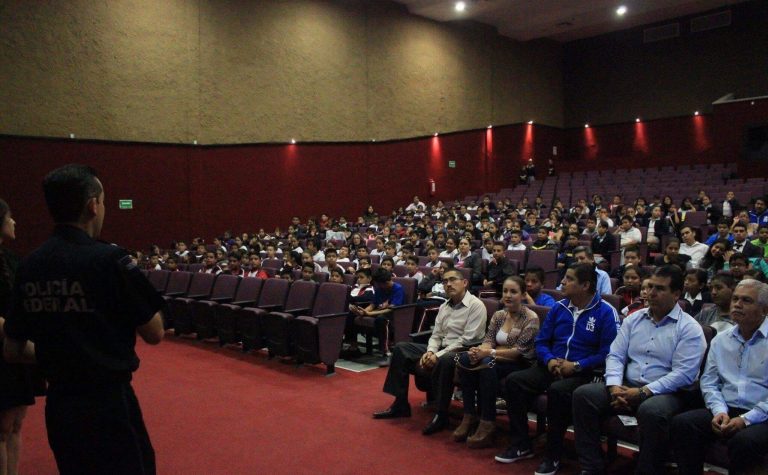 Comienza en Pabellón de Arteaga periodo de conferencias contra las adicciones
