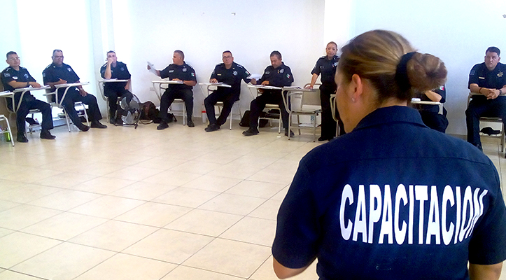 Taller en Protección Civil para elementos de la Policía municipal