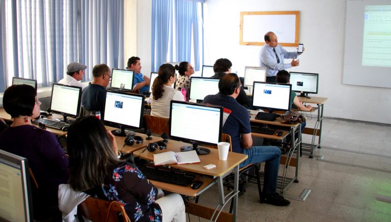 Normales de Aguascalientes formarán maestros bilingües