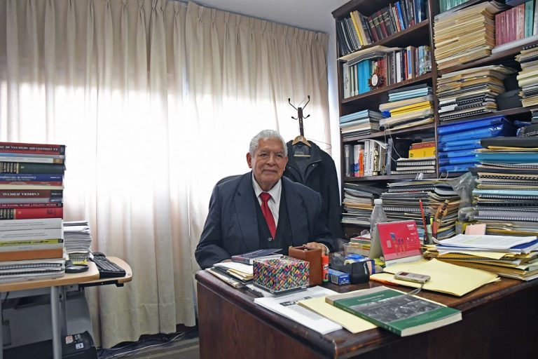 El Constituyente laboral, libro que aborda el derecho del trabajo en México