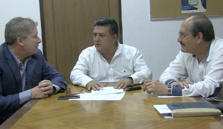 Se reúnen Finanzas y Colegio de Notarios