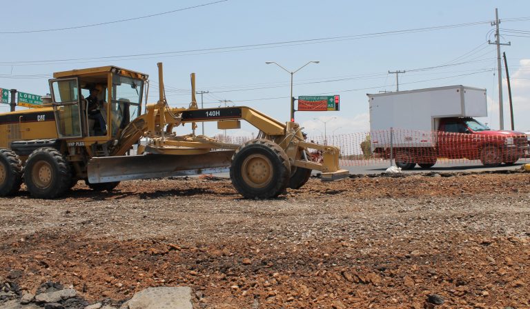 Avanza colocación de pavimento hidráulico en Tercer Anillo norte