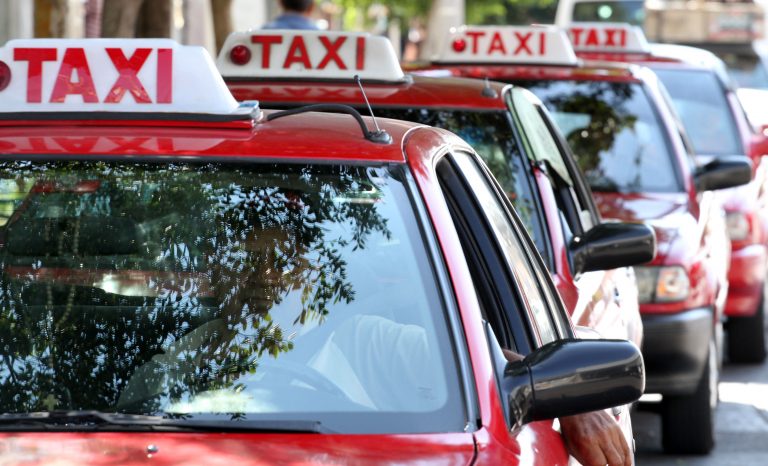 Piden taxistas de Aguascalientes respuesta sobre la entrega de apoyos del Gobierno Federal