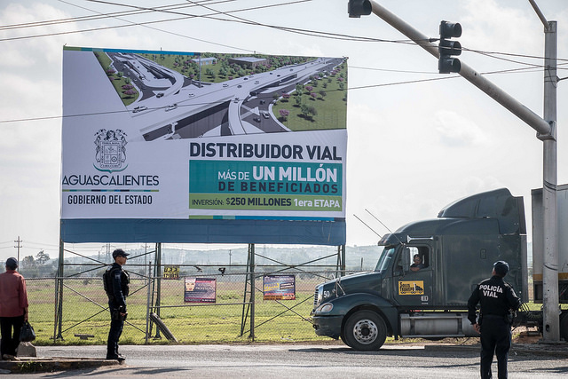 Inician obras del distribuidor vial
