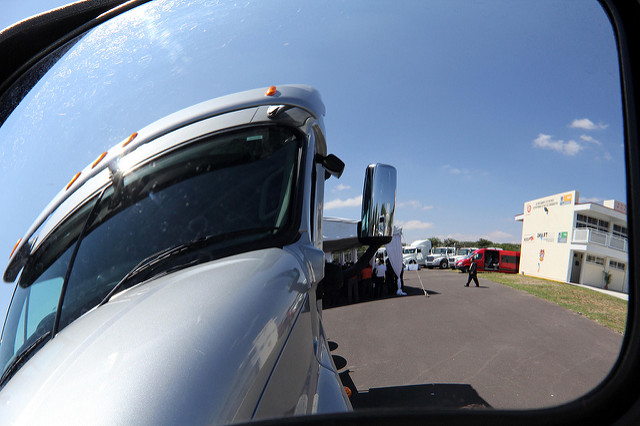 Conductor de tráiler será procesado en Estados Unidos por tráfico de personas