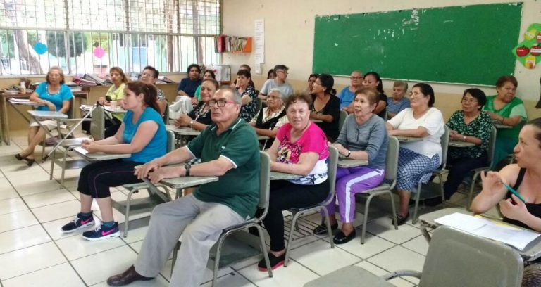 Abren espacios en Centros Crecer de Aguascalientes para estudiar primaria y secundaria