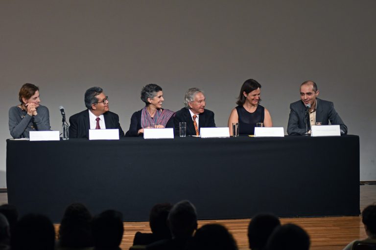 Celebran la vida y obra del historiador Enrique Florescano en Bellas Artes