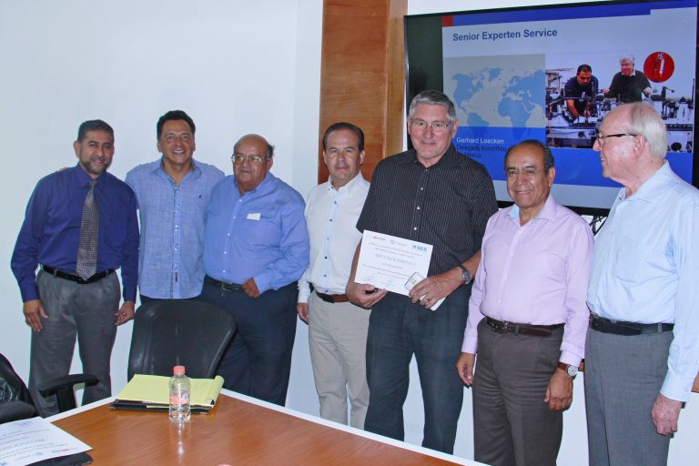 Representante de fundación alemana se reúne con empresarios del estado