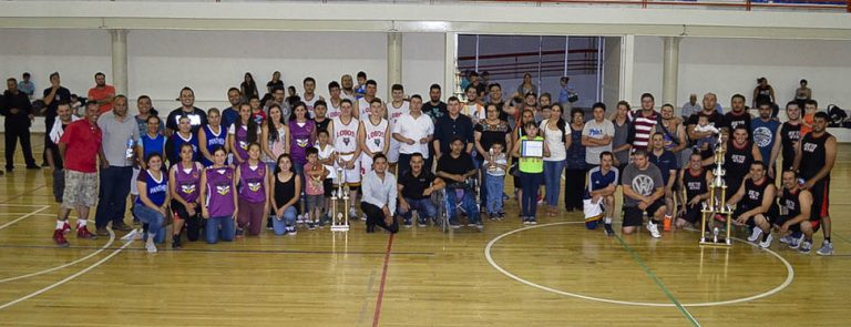 Realizan en Calvillo premiación del torneo de la Liga Municipal de Basquetbol