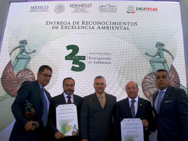 Reconocen a industrias por su desempeño ambiental