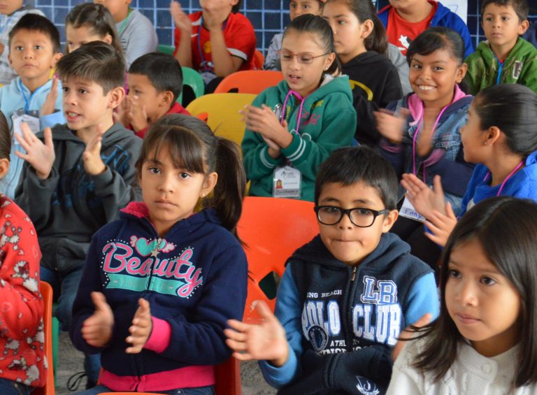 Curso de verano ambiental en el Parque México