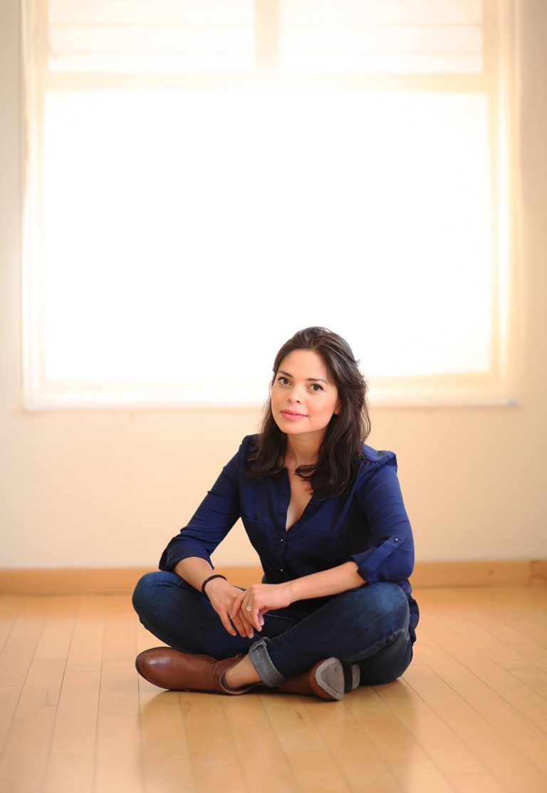 Amordecidas, paisajes internos de Susana Salinas, en el Museo de Arte Contemporáneo