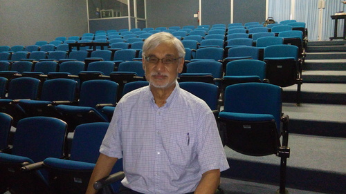 Chen-Charpentier, estudioso de la biología matemática