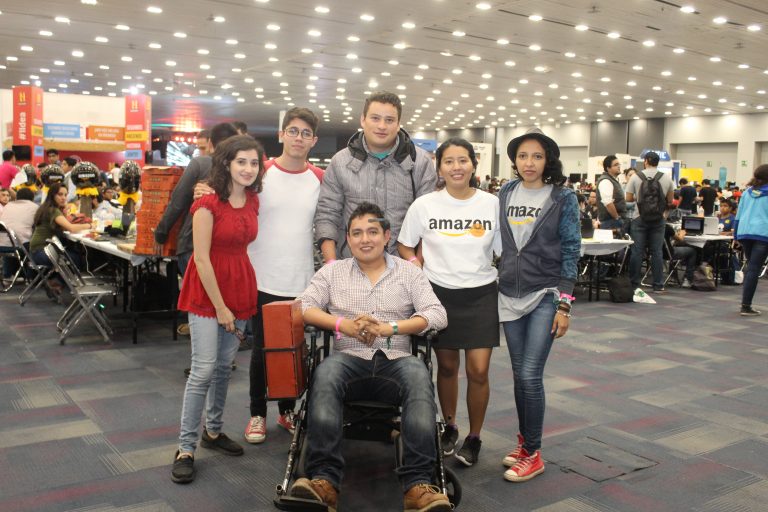 Participan ganadores del concurso Vive conCiencia en el Campus Party México