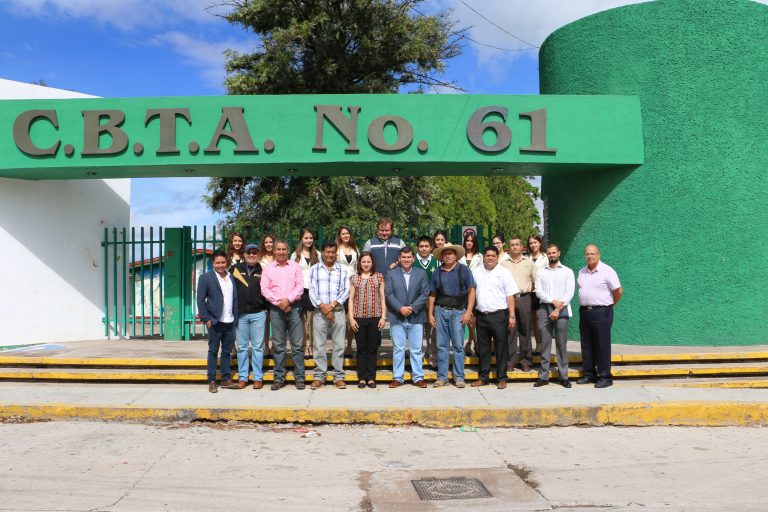 Calvillo construirá un aula dúplex en el CBTA 61