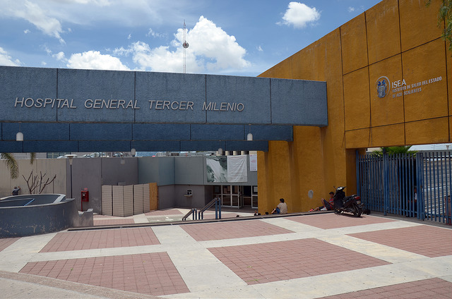 Festejan XV Aniversario del Hospital del Tercer Milenio