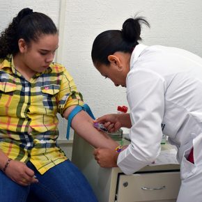 28158825910_4c75ca5f08_z