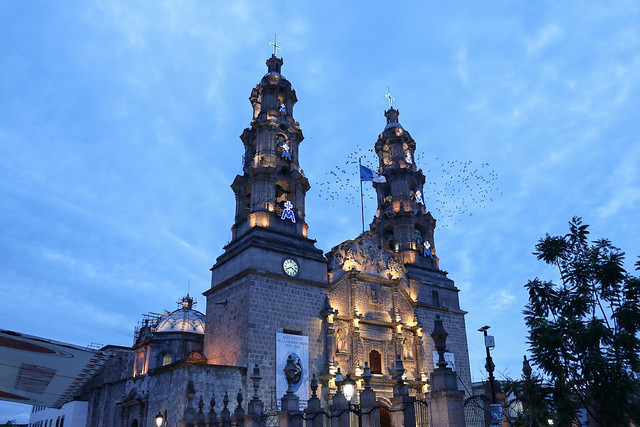 Pide iglesia que se esclarezca ataque a sacerdote de la Catedral Metropolitana