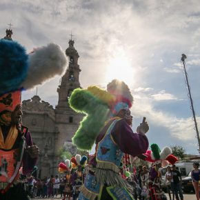 28909491882_d2a8509f82_z