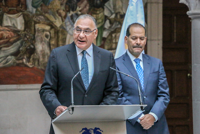 Descarta gobernador destituir al general Castuera